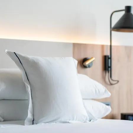 Livvo Lumm Hotel 4*