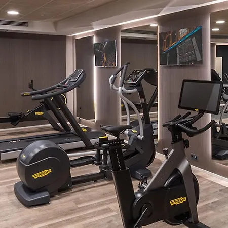 Livvo Lumm Hotel