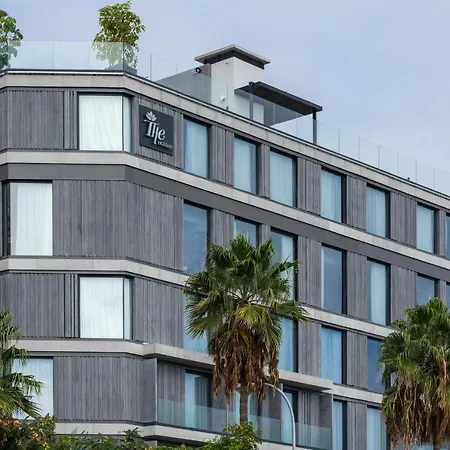 Livvo Lumm Hotel 4*