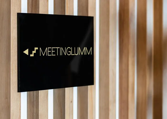 Livvo Lumm Hotel